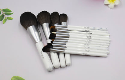 HÉLOÏSE - Kit de Pinceaux de maquillage en marbre Blanc - LA MAISON RACH BEAUTY